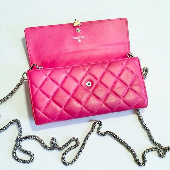 Chanel CC Flap Quilted Wallet - Picture 9 of 11